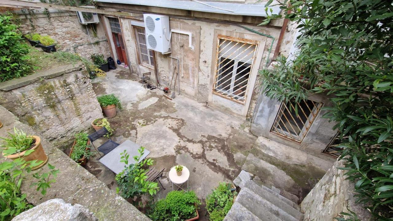 Mon Amour Apartman