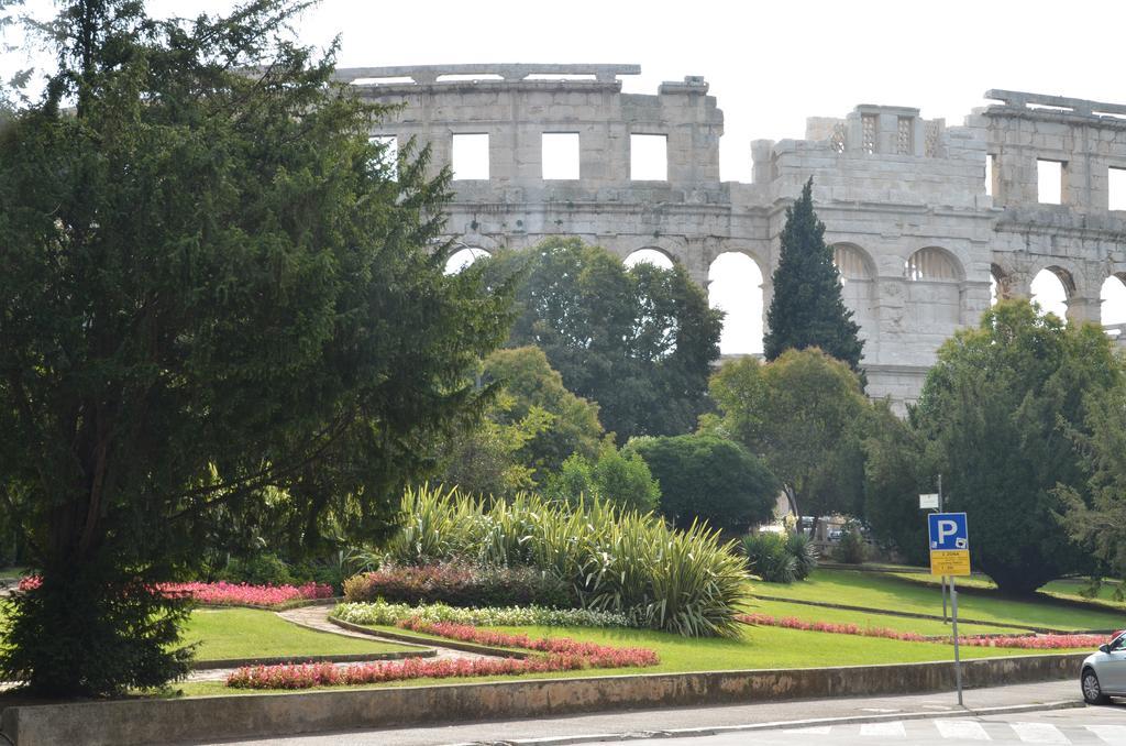 Mon Amour * Pula